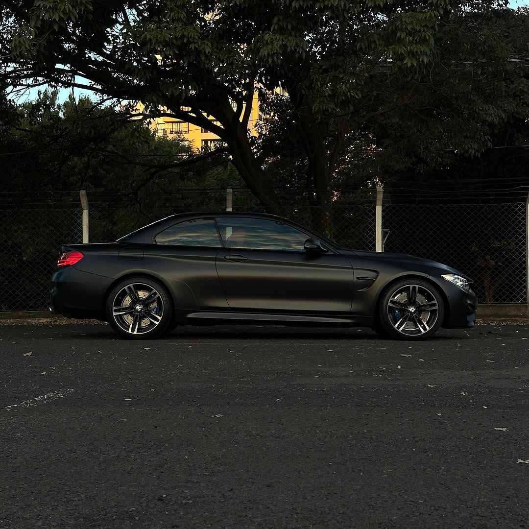 BMW M4 CONVERSÍVEL - Imagem 3