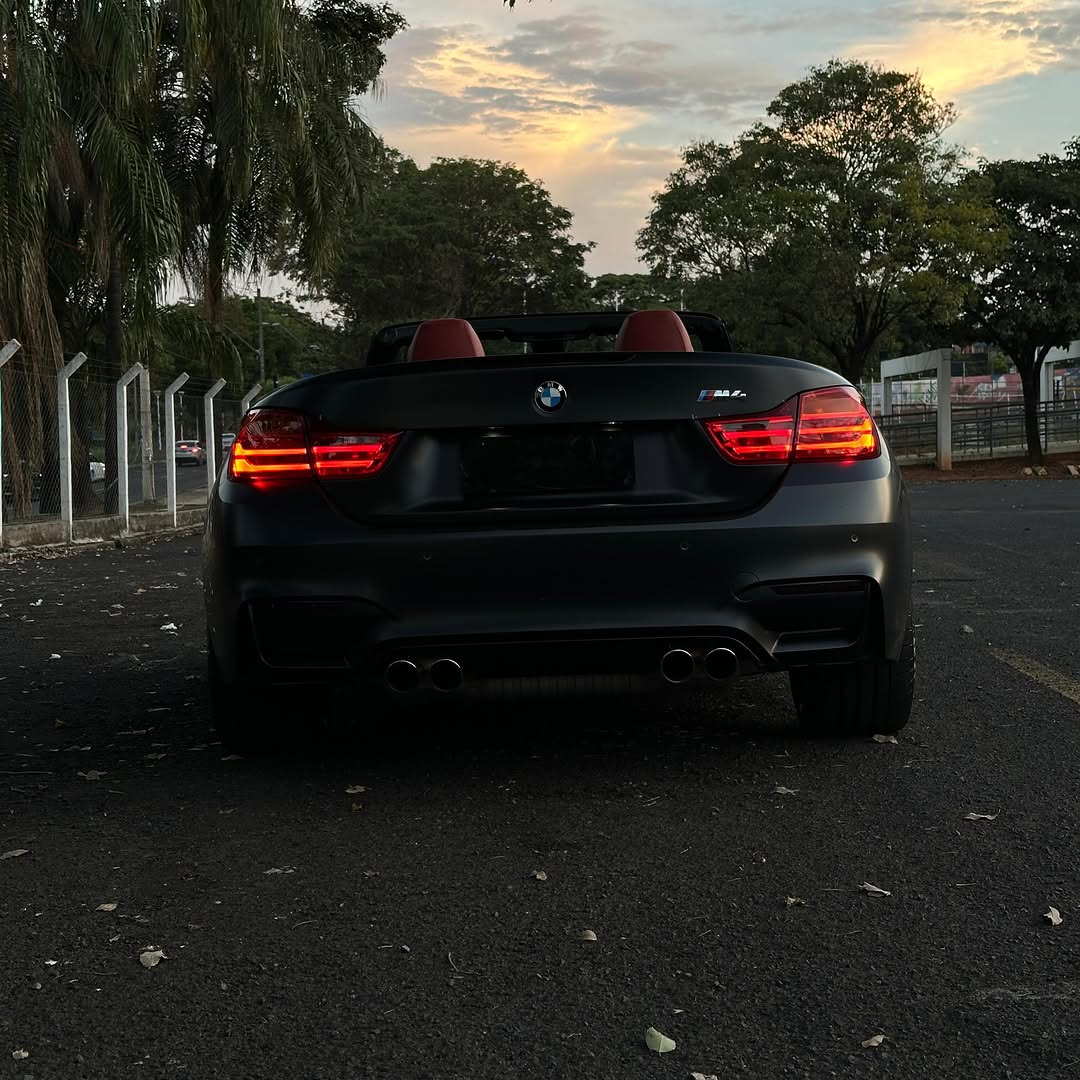 BMW M4 CONVERSÍVEL - Imagem 4
