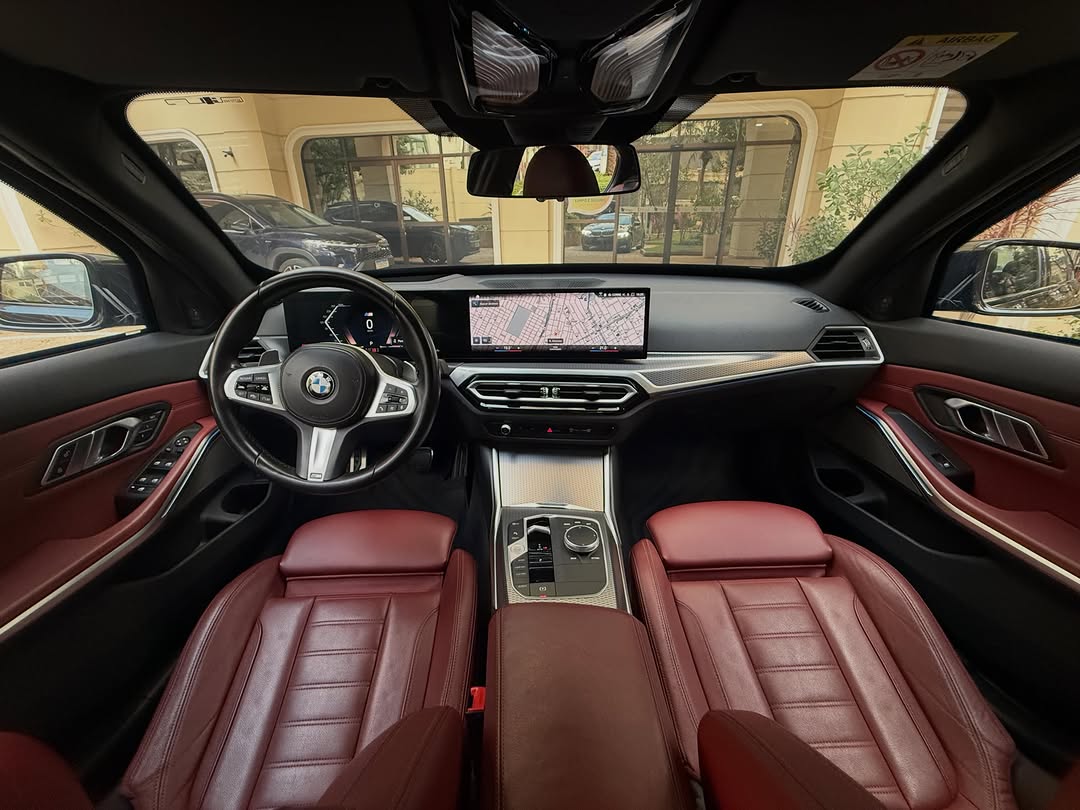 BMW 320I M SPORT - Imagem 4