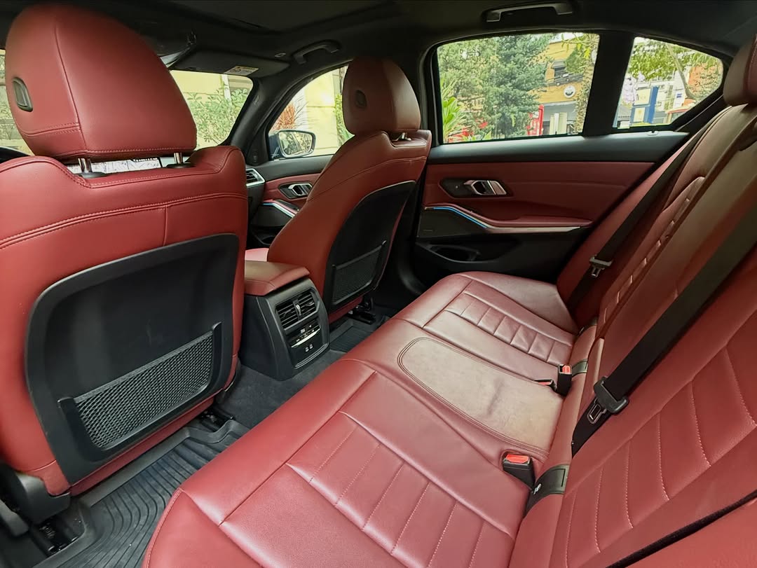 BMW 320I M SPORT - Imagem 5