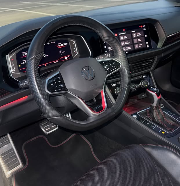 VOLKSWAGEN JETTA GLI 350 TSI - Imagem 7