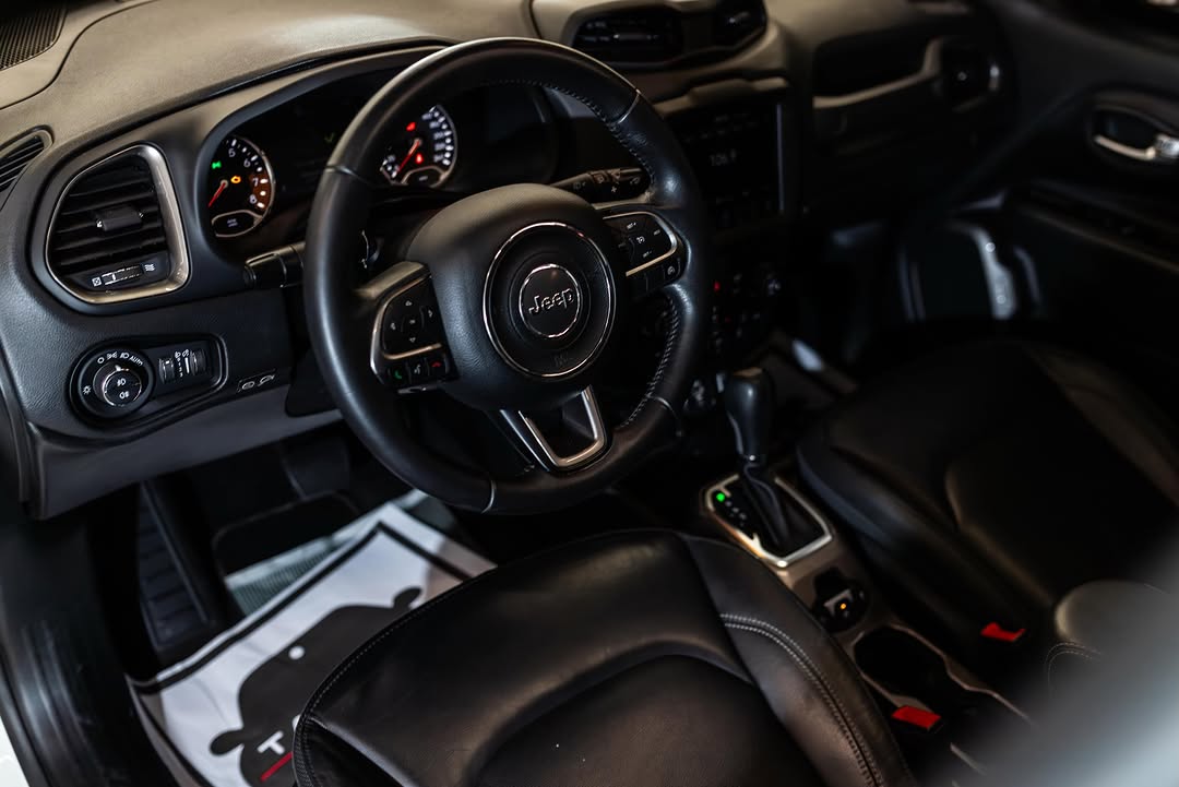 JEEP RENEGADE LIMITED - Imagem 4