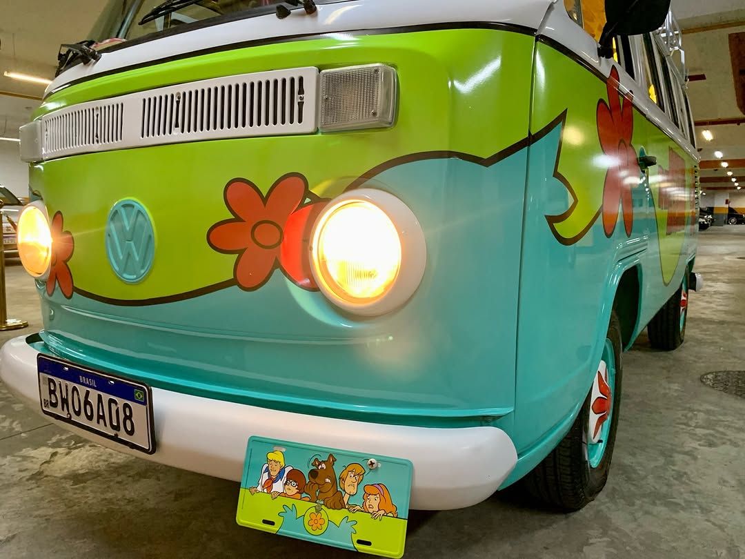 VOLKSWAGEN KOMBI SCOOBY DOO MOTORHOME - Imagem 19