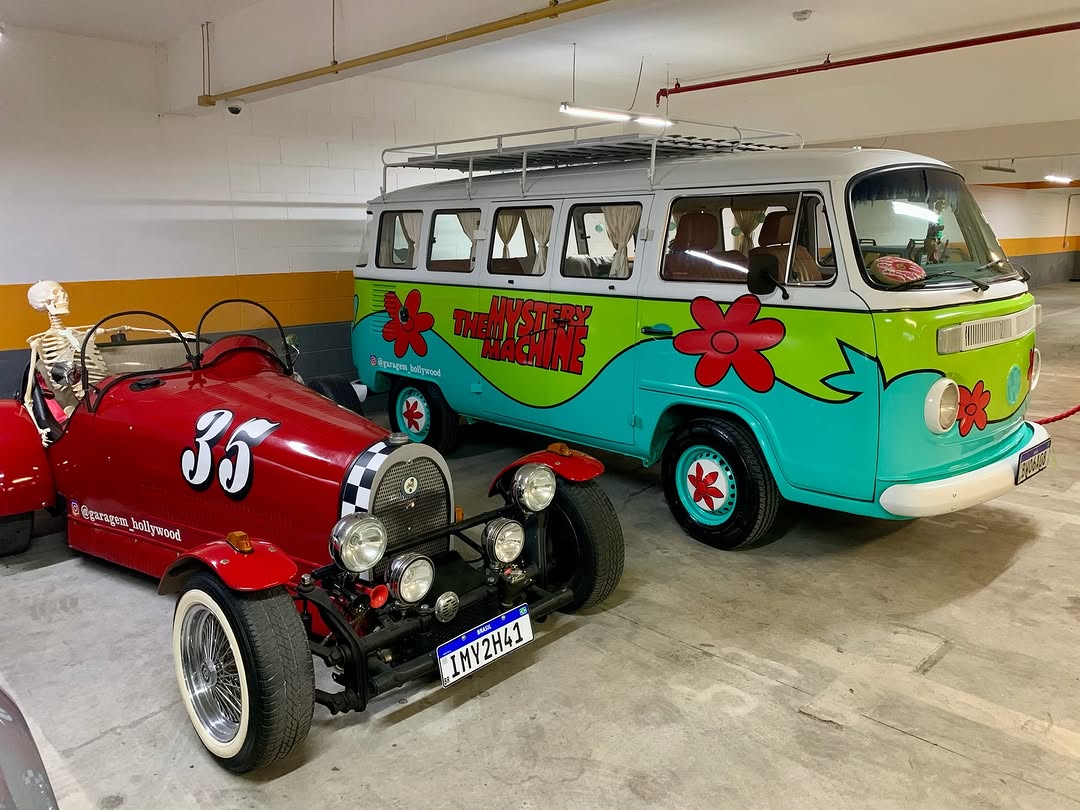 VOLKSWAGEN KOMBI SCOOBY DOO MOTORHOME - Imagem 20