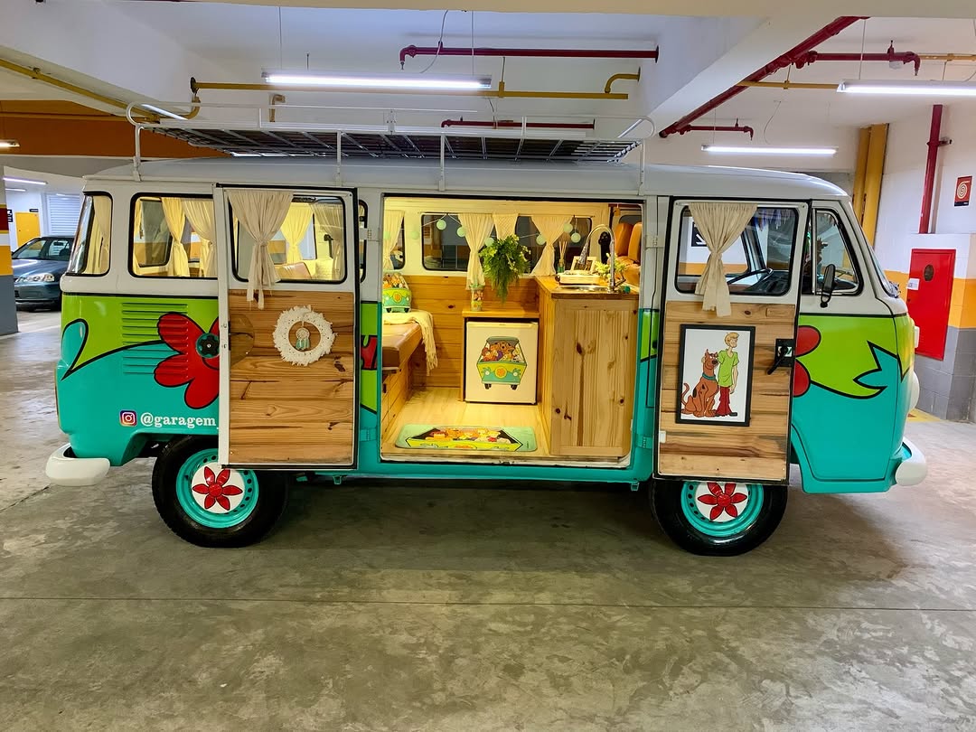 VOLKSWAGEN KOMBI SCOOBY DOO MOTORHOME - Imagem 4