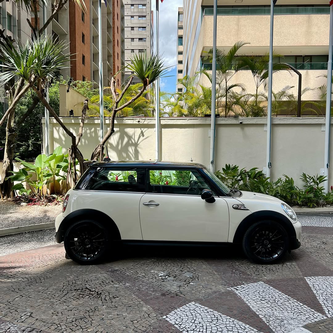 MINI COOPER S - Imagem 4