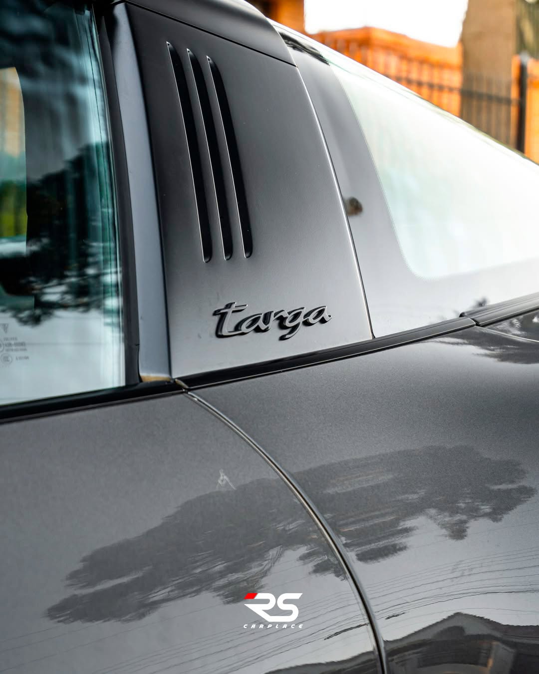 PORSCHE 911 TARGA 4 GTS - Imagem 3