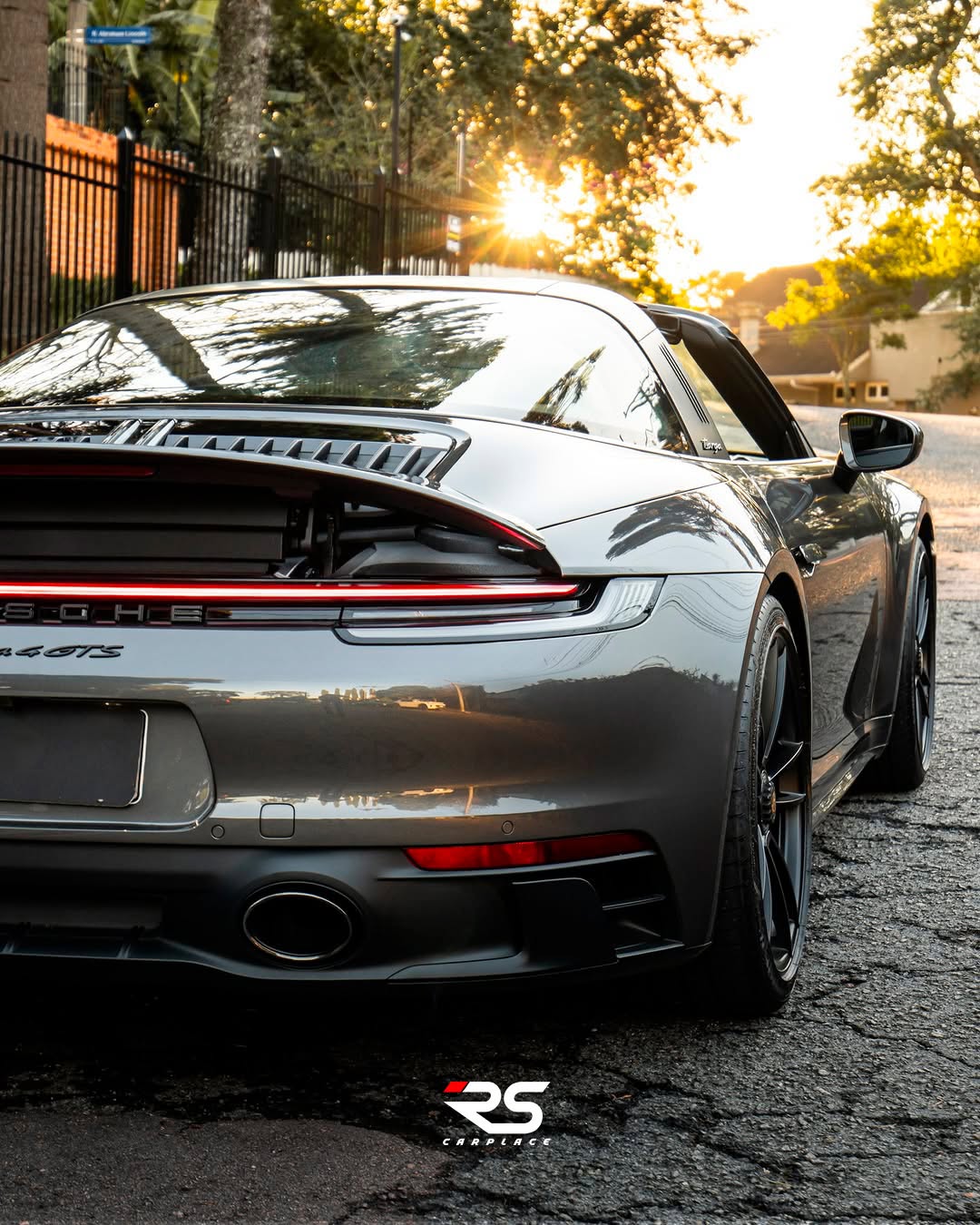 PORSCHE 911 TARGA 4 GTS - Imagem 9