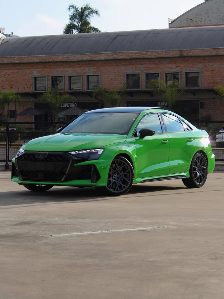 AUDI RS3 TRACK