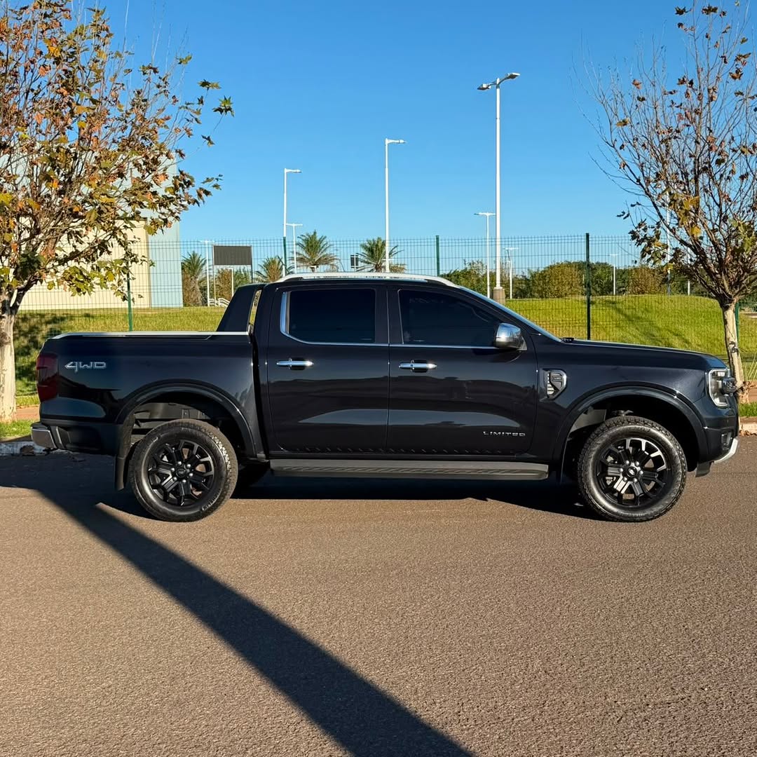 FORD RANGER LIMITED V6 - Imagem 4