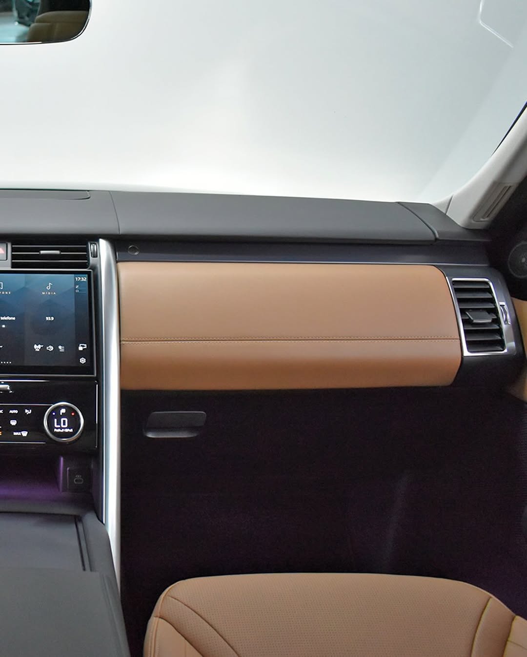 LAND ROVER DISCOVERY METROPOLITAN EDITION - Imagem 5