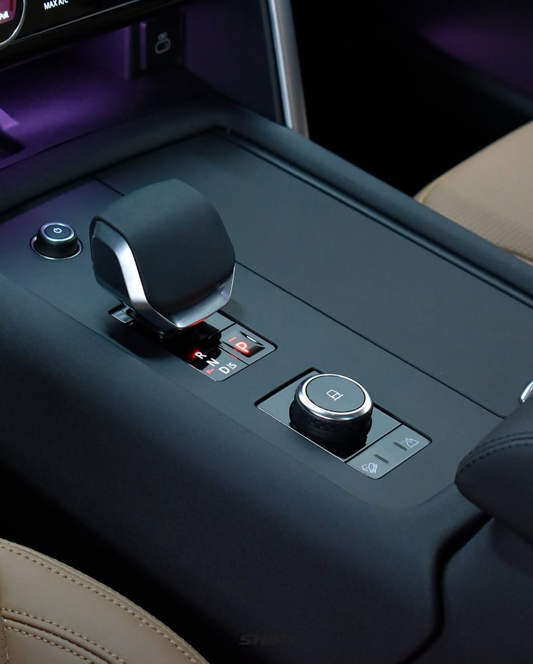 LAND ROVER DISCOVERY METROPOLITAN EDITION - Imagem 9