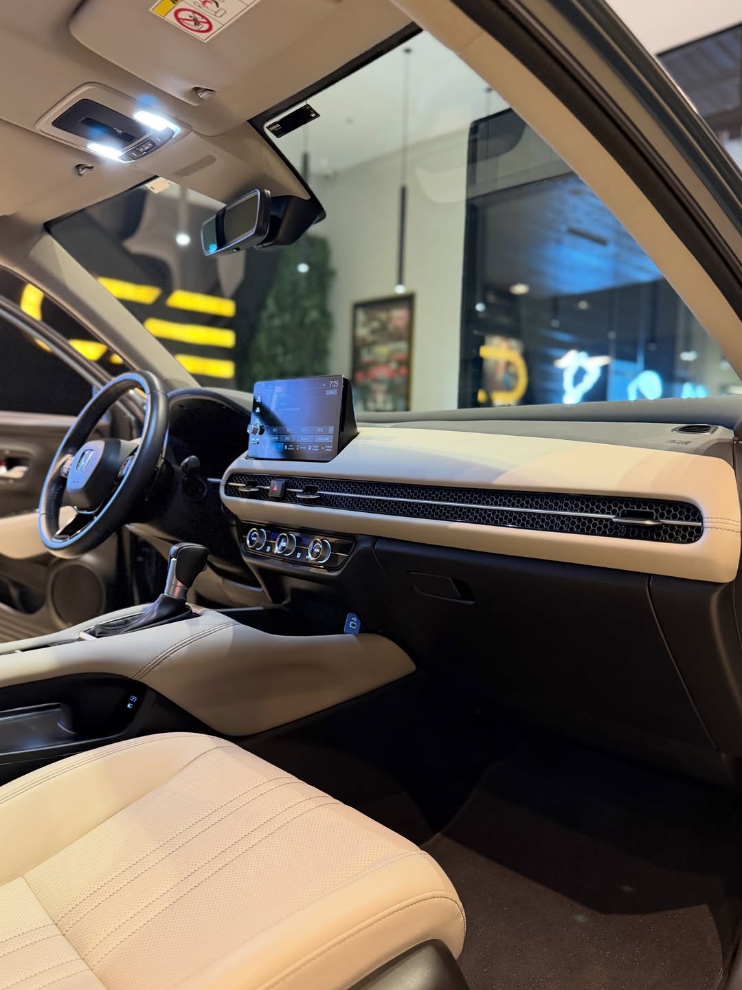 HONDA ZR-V TOURING - Imagem 12