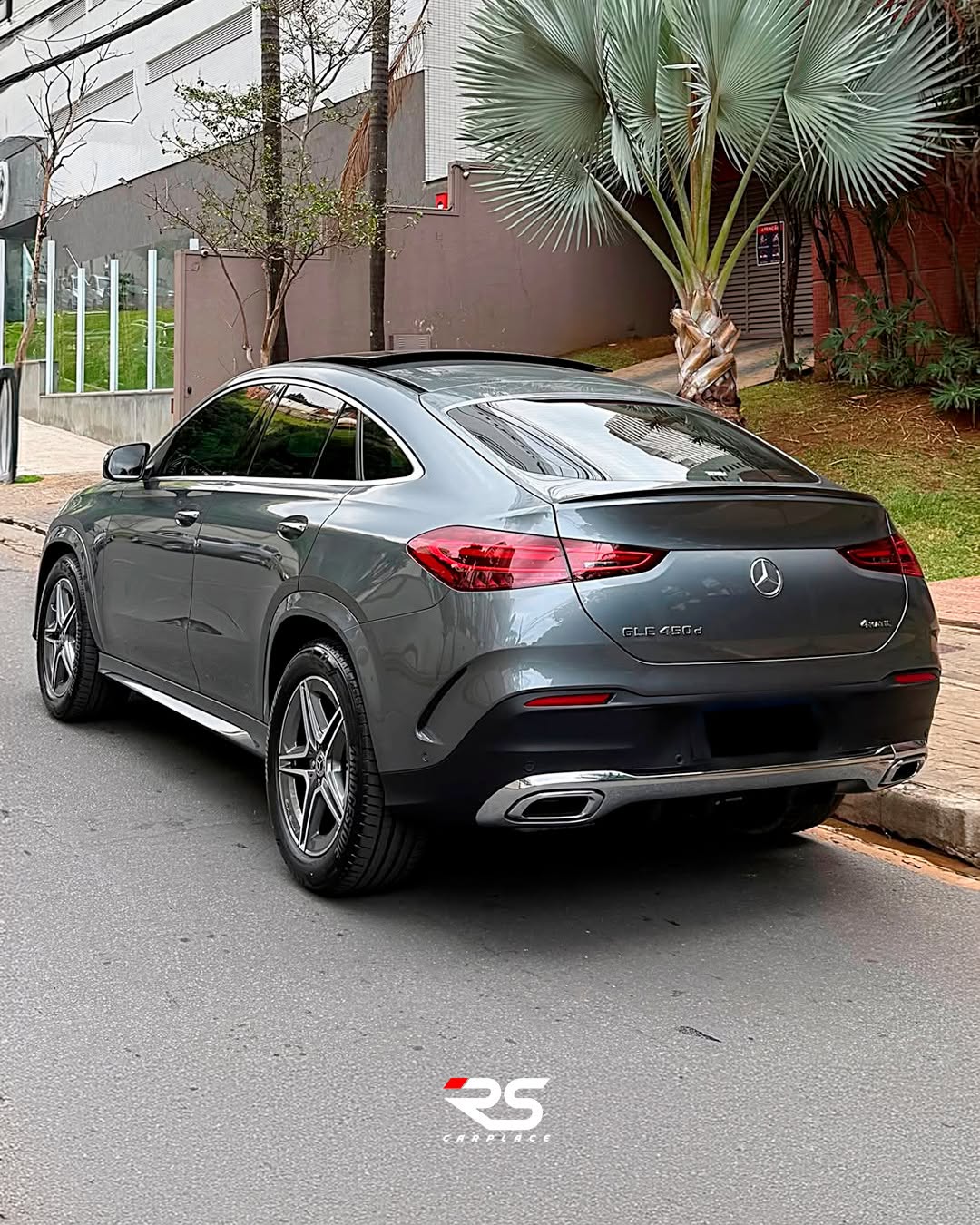 MERCEDES-BENZ GLE450D COUPE HÍBRIDA MHEV - Imagem 4