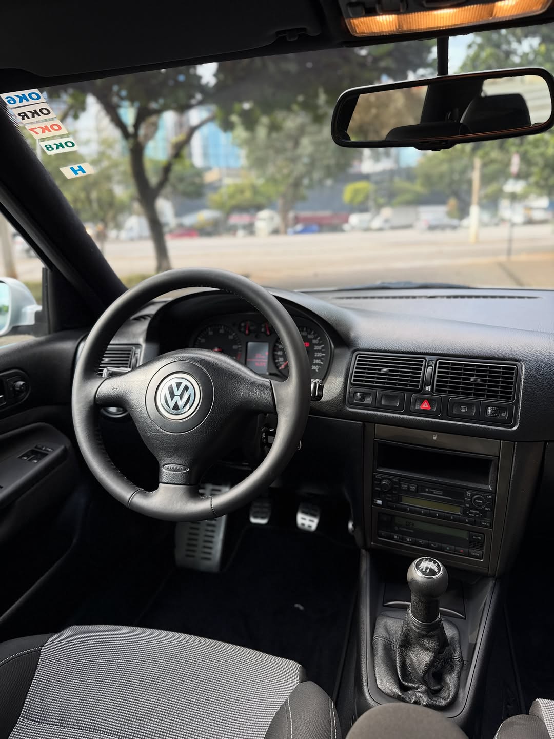 VOLKSWAGEN GOLF GTI - Imagem 7