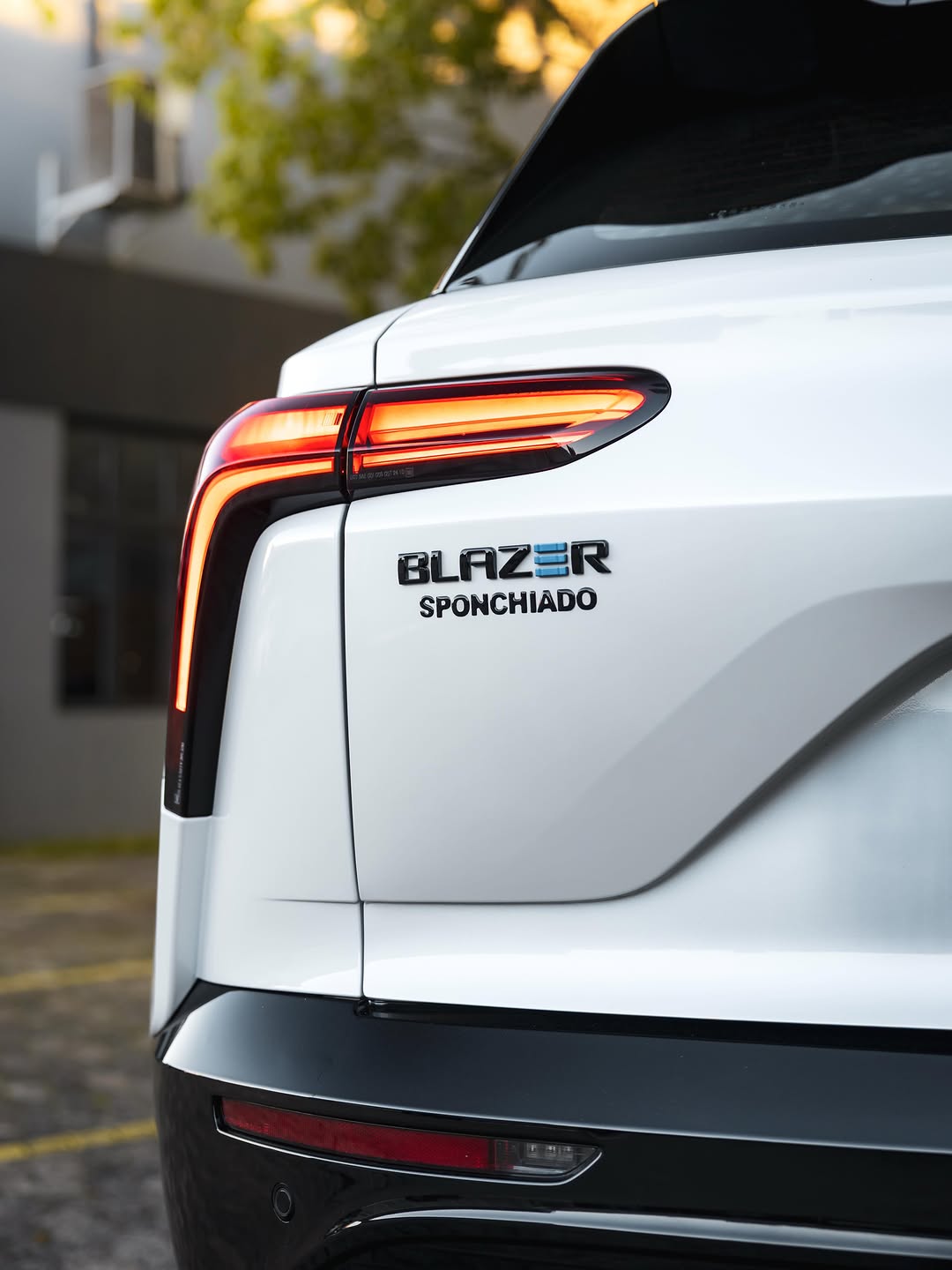 CHEVROLET BLAZER EV - Imagem 18