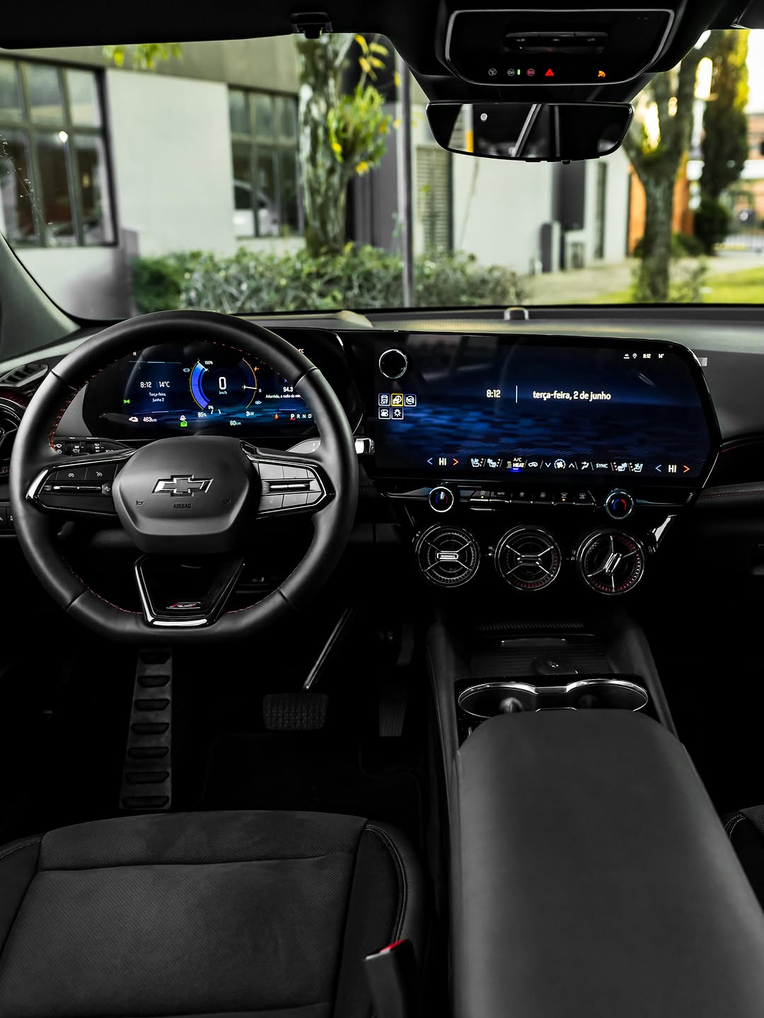 CHEVROLET BLAZER EV - Imagem 4