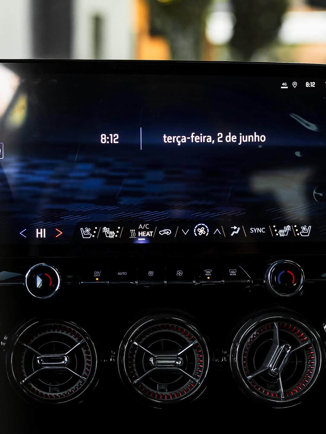 CHEVROLET BLAZER EV - Imagem 10