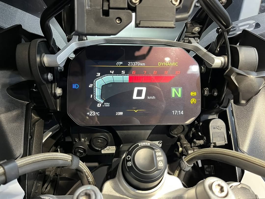 BMW R1250 GS PREMIUM RALLYE - Imagem 7