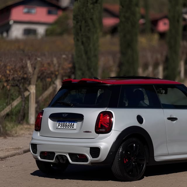 MINI COOPER JOHN COOPER WORKS - Imagem 11