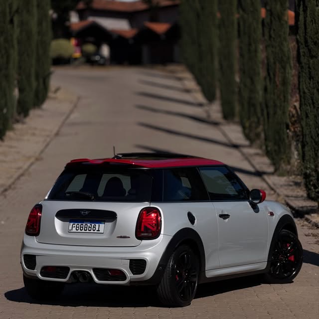 MINI COOPER JOHN COOPER WORKS - Imagem 12