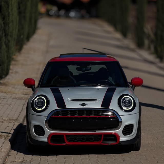 MINI COOPER JOHN COOPER WORKS - Imagem 13