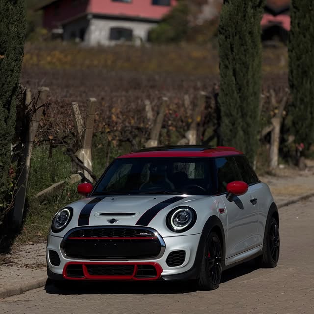 MINI COOPER JOHN COOPER WORKS - Imagem 14