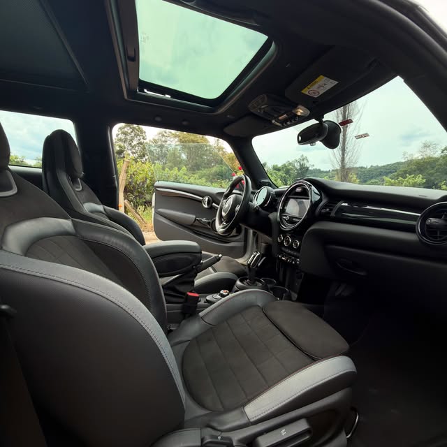 MINI COOPER JOHN COOPER WORKS - Imagem 8