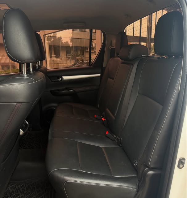 TOYOTA HILUX CD SRX - Imagem 5
