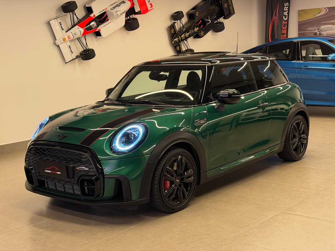 MINI COOPER JOHN COOPER WORKS - Imagem 1