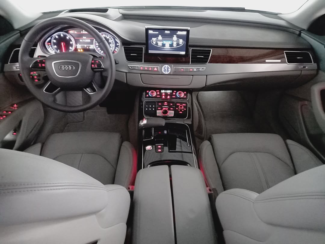 AUDI A8L - Imagem 8