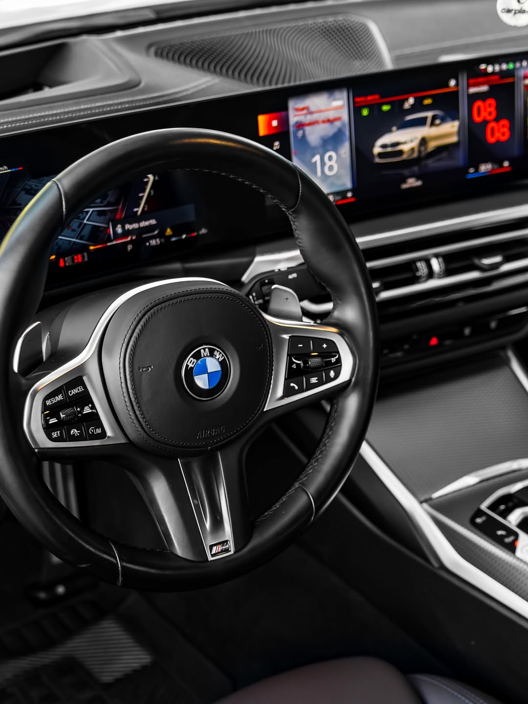 BMW 320I M SPORT - Imagem 4