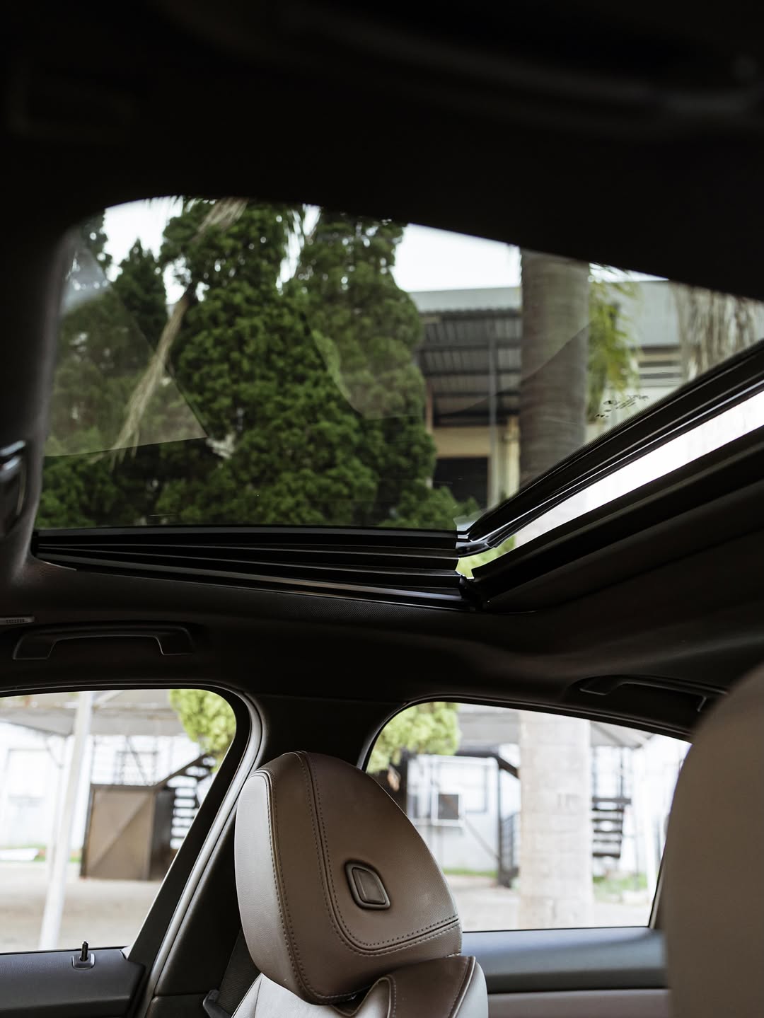 BMW 320I M SPORT - Imagem 6
