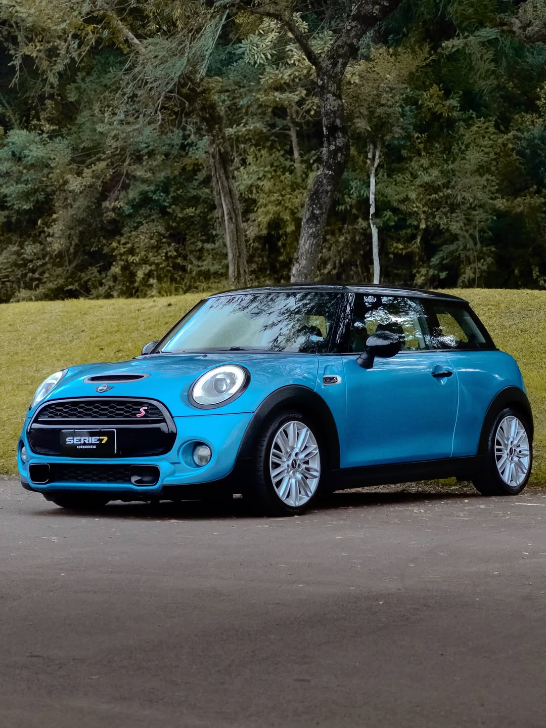 MINI COOPER S EXCLUSIVE - Imagem 2