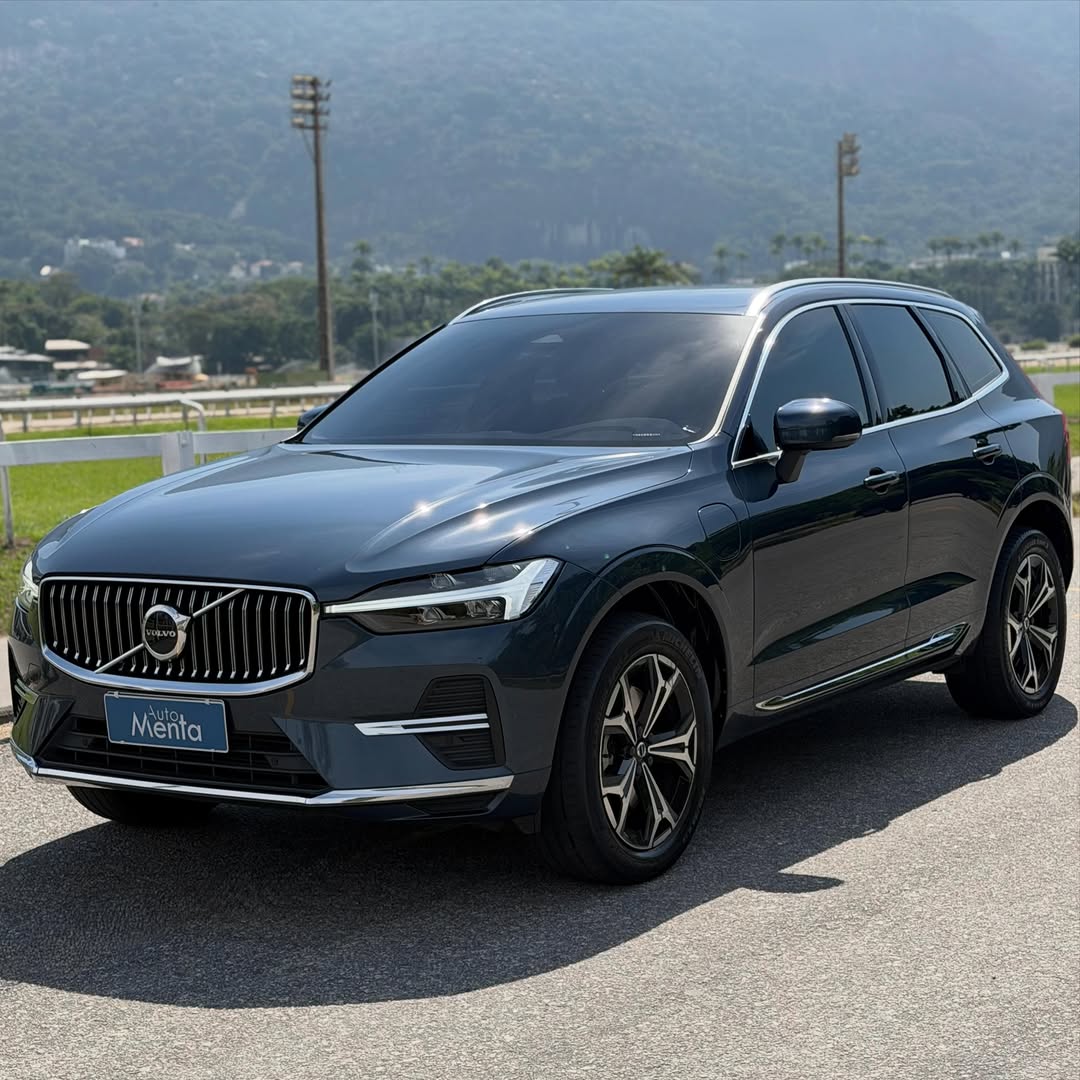 VOLVO XC60 T8 INSCRIPTION EXPRESSION HYBRID - Imagem 1