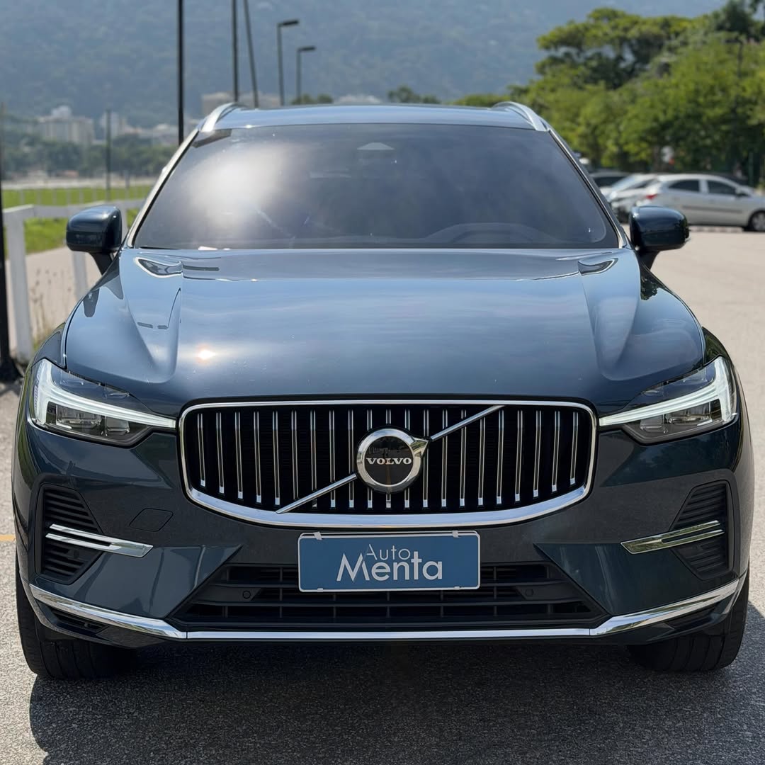 VOLVO XC60 T8 INSCRIPTION EXPRESSION HYBRID - Imagem 2