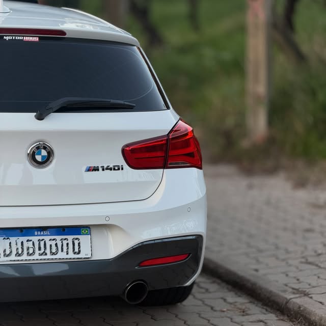BMW M140I - Imagem 17