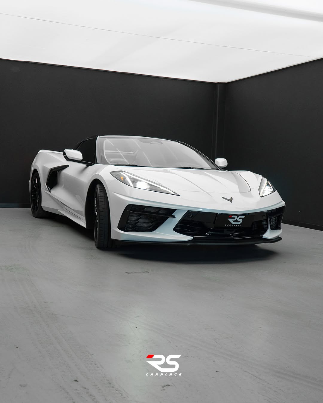 CHEVROLET CORVETTE STINGRAY - Imagem 3