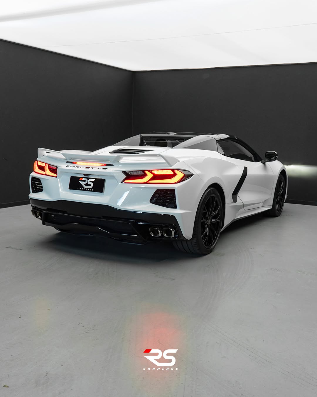 CHEVROLET CORVETTE STINGRAY - Imagem 4
