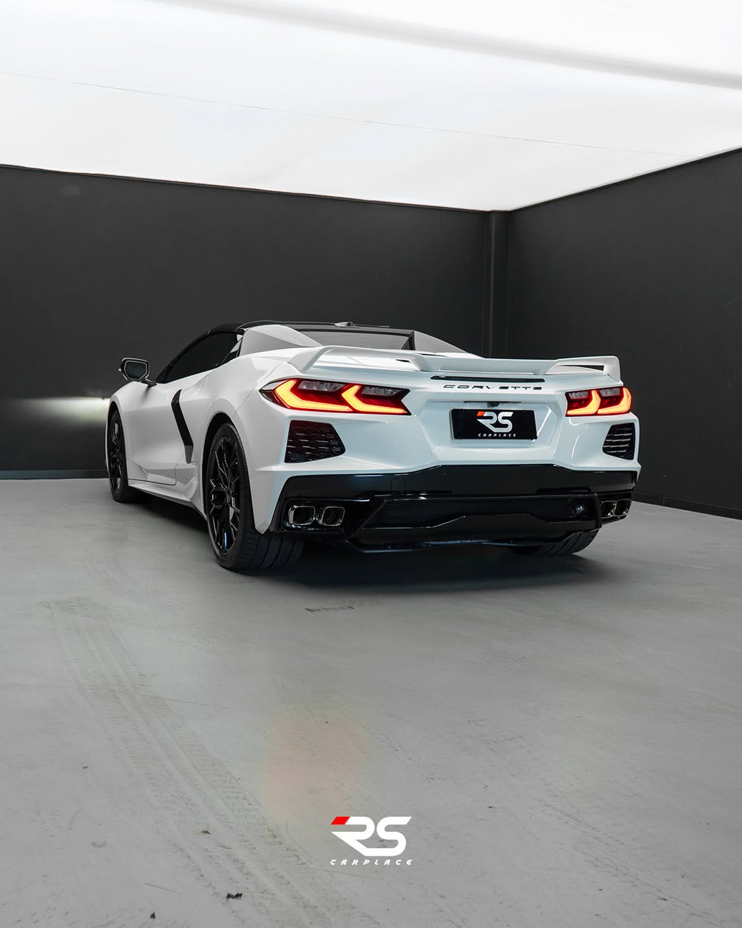 CHEVROLET CORVETTE STINGRAY - Imagem 6