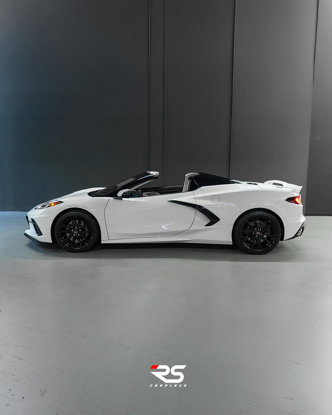 CHEVROLET CORVETTE STINGRAY - Imagem 8