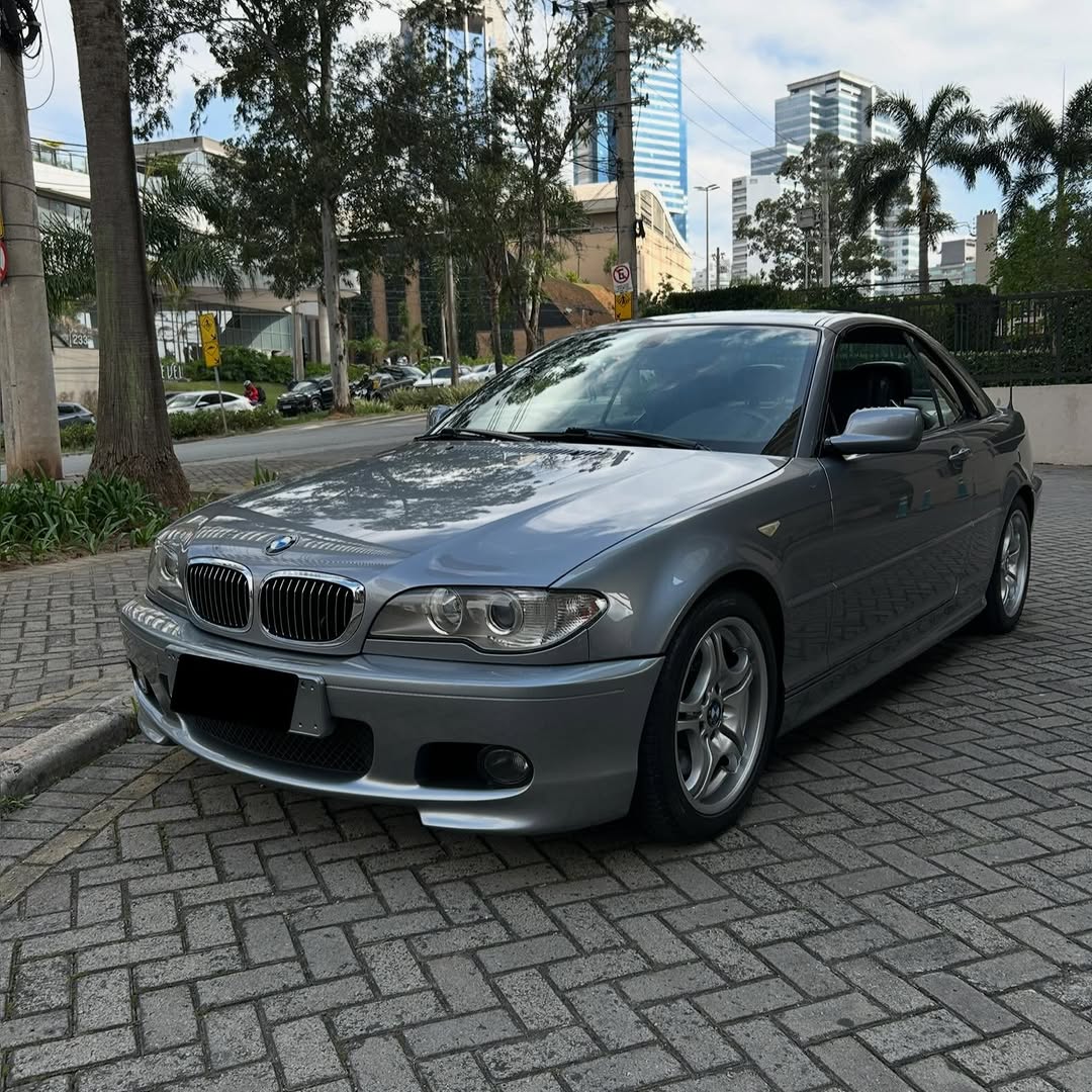 BMW 330I - Imagem 2