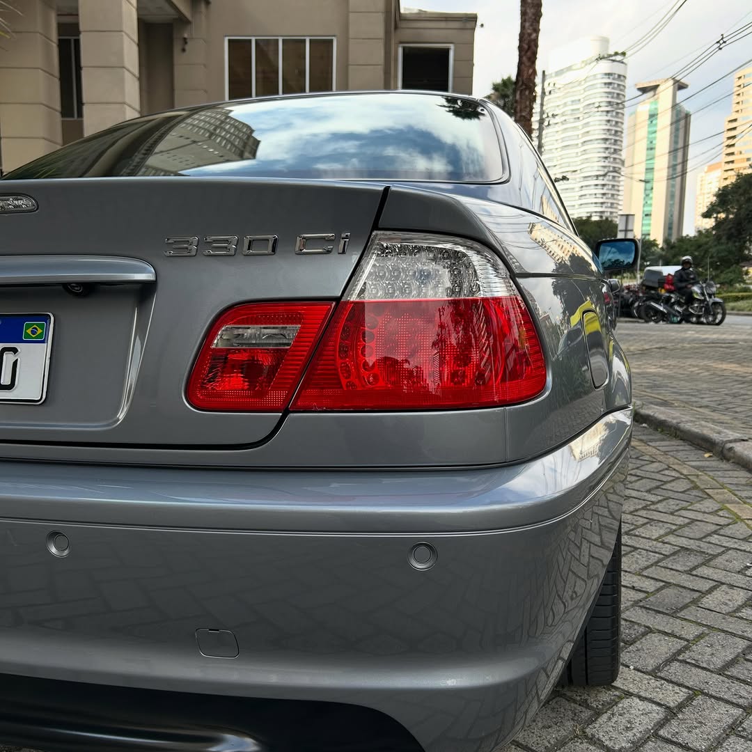 BMW 330I - Imagem 5