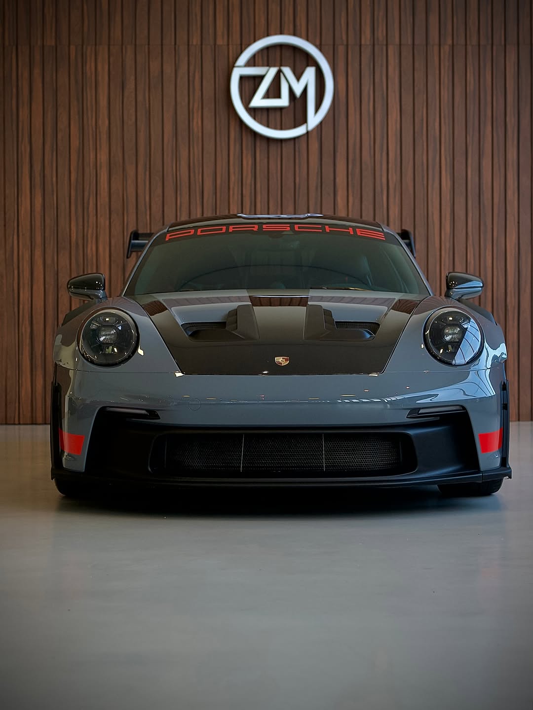 PORSCHE 911 GT3 RS - Imagem 2