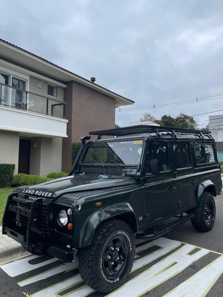 LAND ROVER DEFENDER 110 CSW