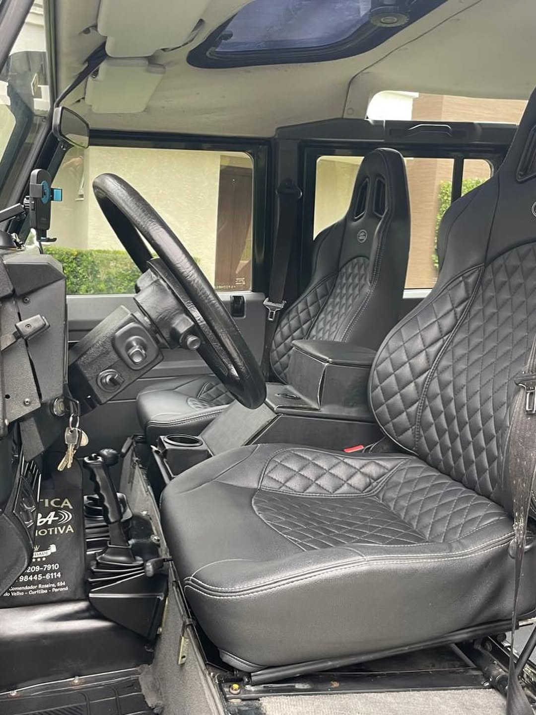 LAND ROVER DEFENDER 110 CSW - Imagem 5