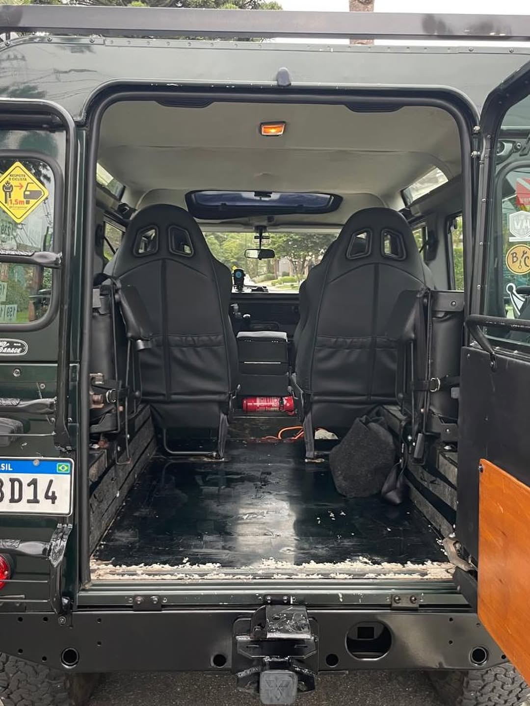 LAND ROVER DEFENDER 110 CSW - Imagem 9