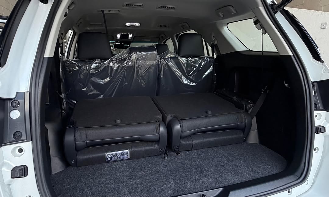 TOYOTA HILUX SW4 SRX PLATINUM - Imagem 6