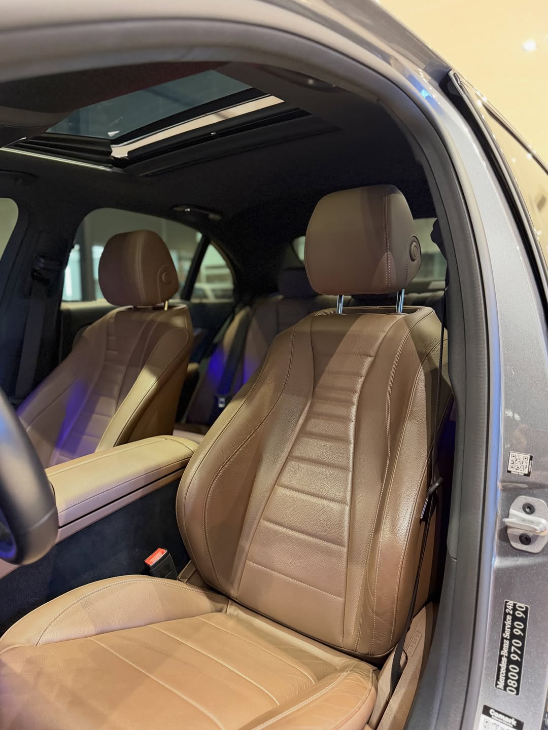 MERCEDES-BENZ E300 AVANTGARDE - Imagem 12