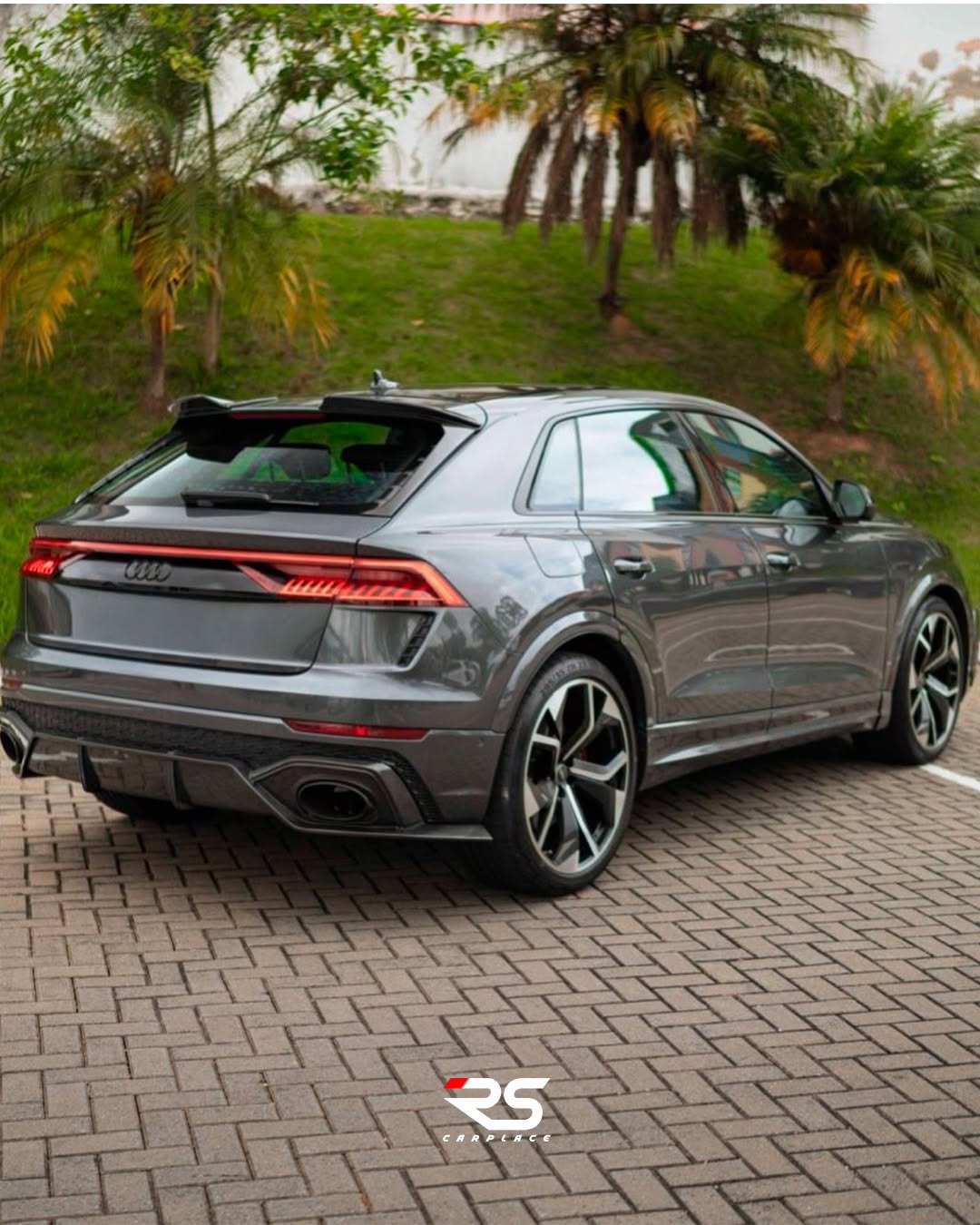 AUDI RSQ8 - Imagem 7